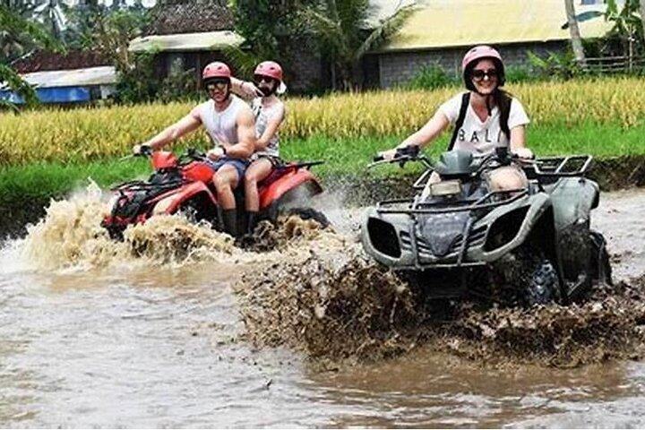 バリ アクティビティ クワッド バイク アドベンチャー (ATV BIKE)