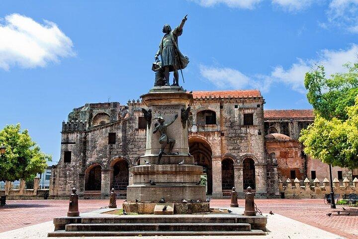 Ganztagesausflug nach Santo Domingo von Bávaro und Punta Cana