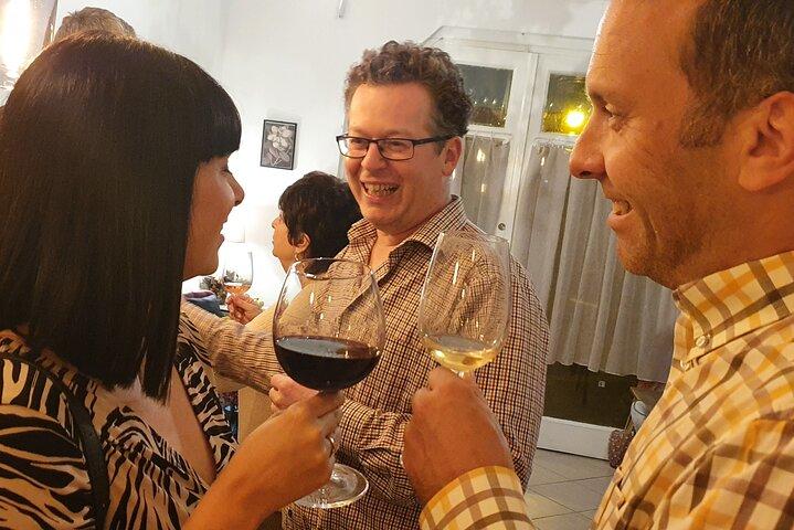 Degustação de vinhos privada em Budapeste