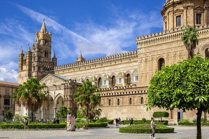 Excursão arquitetônica privada de 4 horas em Palermo