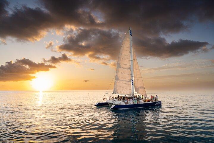 Key West Sunset Sail mit Open Bar, Live-Musik und Hors D'oeuvres