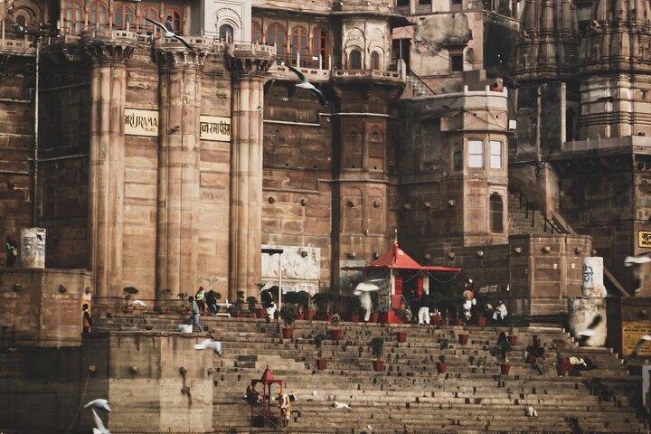 Ultimate 2 Days in Varanasi - Fully Guided Tour - Rooftop Dinner on Ganges