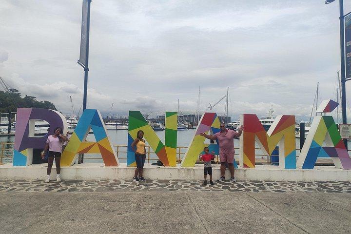 Half day city tour & Panamá Canal