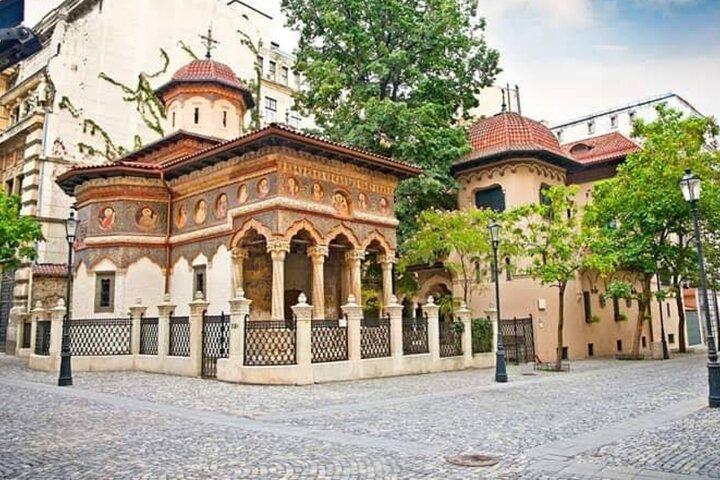 Visite privée à pied de 2h à Bucarest