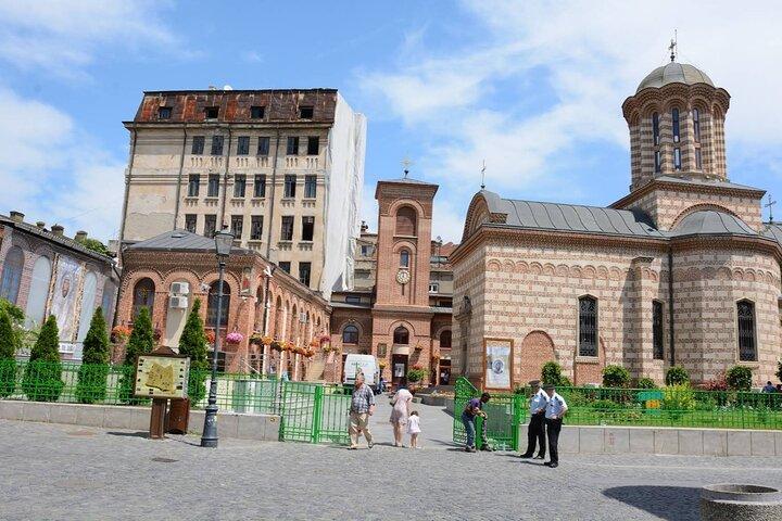Visite privée à pied de 2h à Bucarest