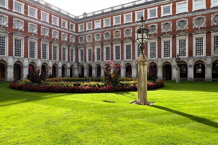 Explora el castillo de Windsor y el palacio de Hampton Court