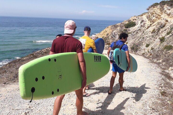 Lisbon Surf Guide - surfklass & hämtning