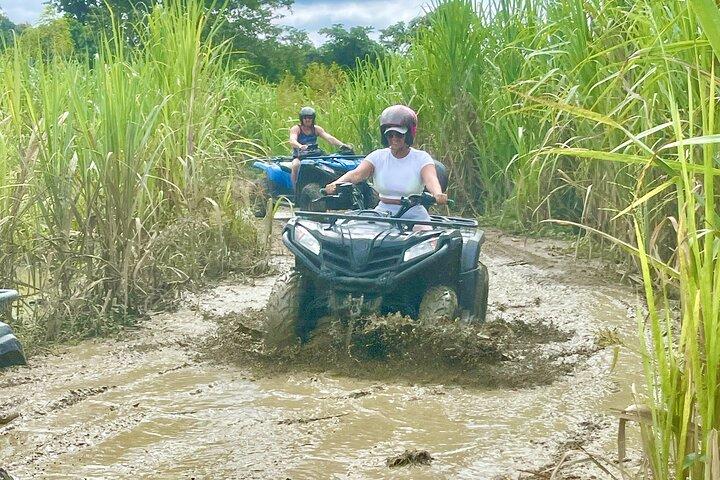 ATV Full Day Off Road Jungle Ride en zonsondergang vanuit Trelawny met pick-up