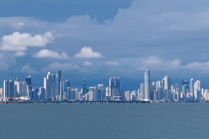 Panama kanal og by tur (minimum 2 pax)