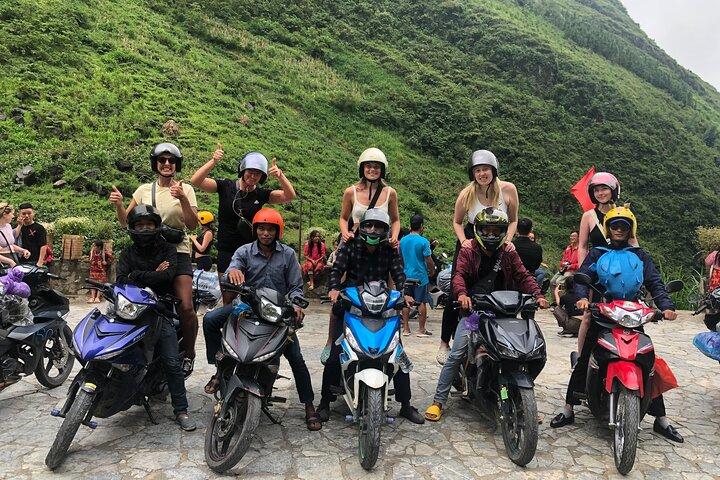 Ha Giang Majestic Tours -3 dagen Easy Rider-pakket.