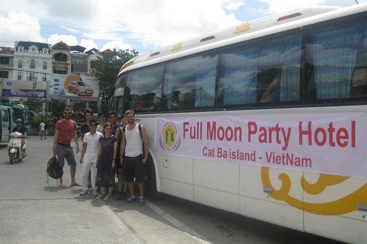 Combo: Bus Ha Noi nach Cat Ba + 1 Tagesausflug mit dem Boot, La Ha Bay, Ha Long Bay