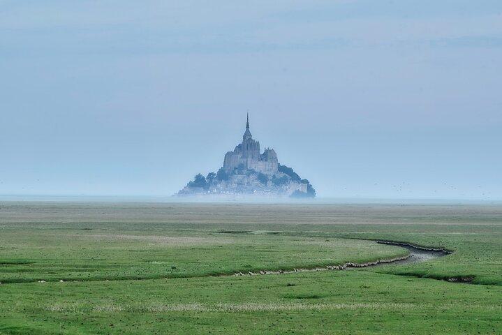 Private Transport from Paris to Mont-Saint-Michel
