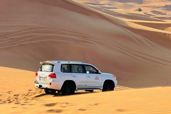 High Red Dune Desert Safari with Live BBQ – Dubai