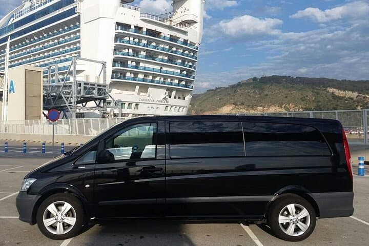 Private Transfer Tarragona Port to Barcelona/Hotels