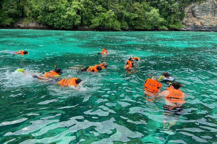 Phi Phi Archipelago All-Inclusive Full-Day Tour from Phuket