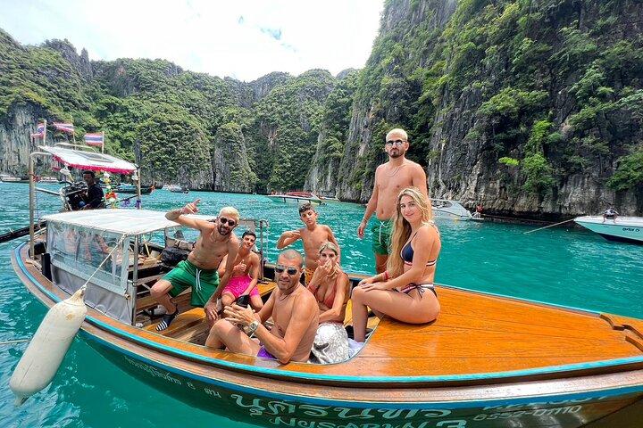 Tour delle isole Phi Phi da Phuket con TUTTE LE TARIFFE, pranzo e trasferimento