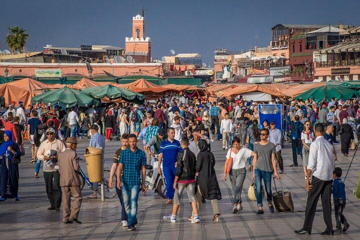 Viagem em grupo de dia inteiro a Marrakech saindo de Agadir