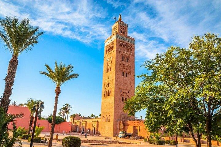 Viagem em grupo de dia inteiro a Marrakech saindo de Agadir