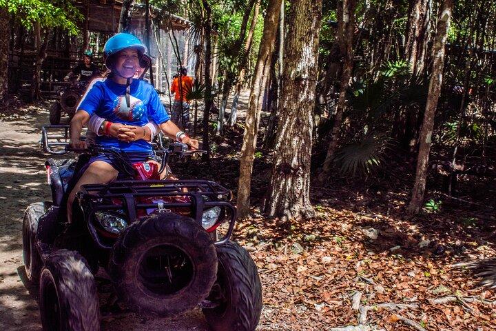 Horseback, ATV delt, Cenote & Ziplines! Billeder af Playa del Carmen