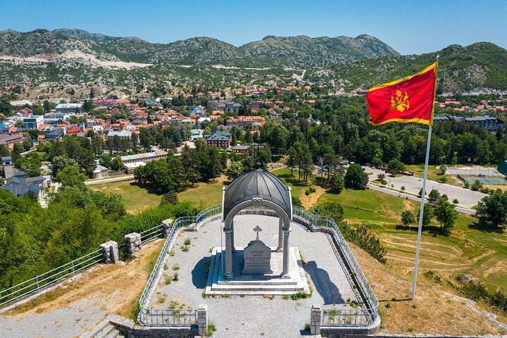 Cetinje Lovcen Njegusi privétour - Heartland of Montenegro Dagtrip