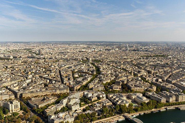 Paris : Eiffelturmführung mit dem Aufzug