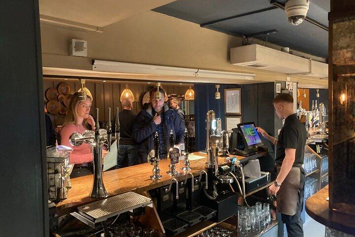 Bristol Private Pub Hopping und Sightseeing mit lokalem Guide