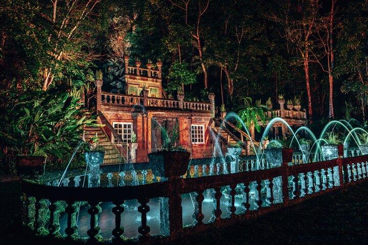 Cairns: Paronella Park Night Tour, Small Group