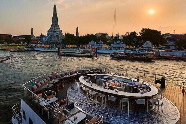 Saffraan: Een luxe dinerreis op de rivier der koningen