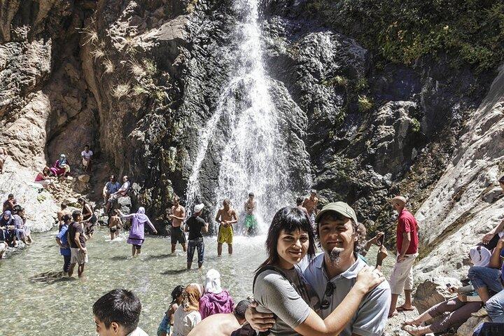 Ourika Valley & Atlas Mountains DayTrip From Marrakech ガイド付き