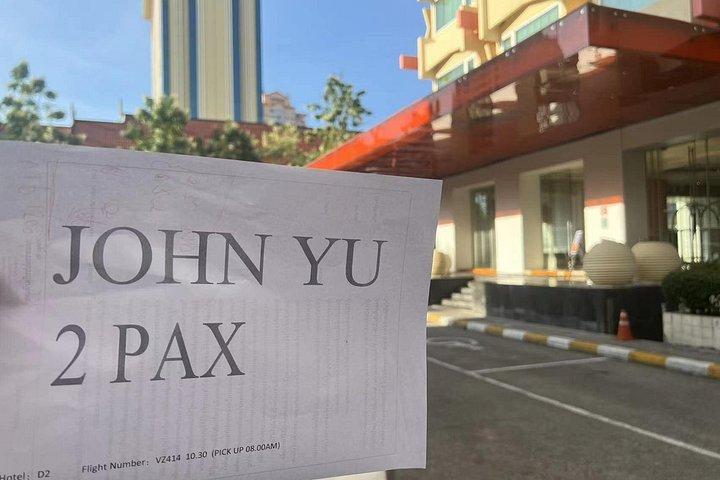 Traslado privado del aeropuerto de Chiang Mai a hotel o aeropuerto