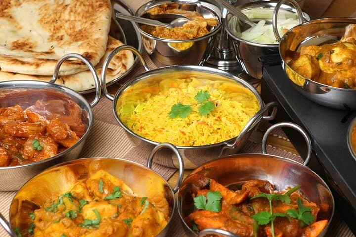 Zanzibar Cooking Class [Swahili food test ] and Spice farm Private tour