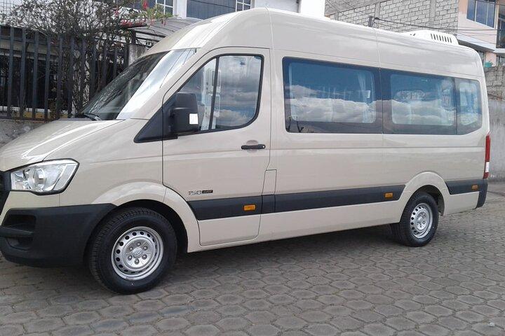 Säker och pålitlig privat transfer från Quito Flygplats till Quito City