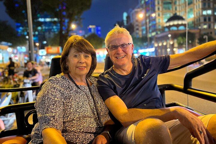 Private Jeep City Tour Saigon by Night and Skybar Drink