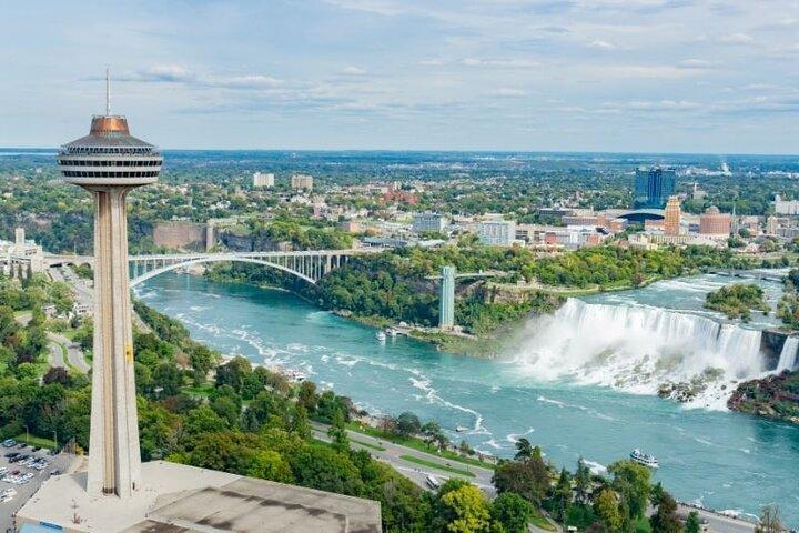 Niagara Falls América e Canadá Side Combo Tour com almoço