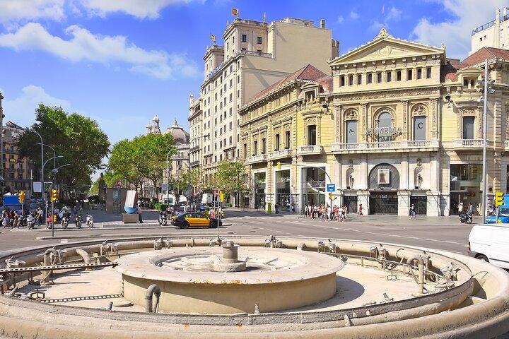 9 dages tur fra Madrid til Barcelona, Andalusien og Valencia