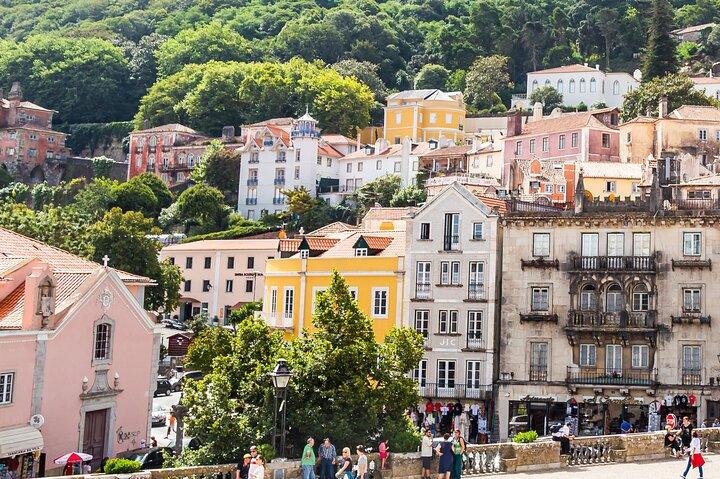 Small-group tour Sintra & Cascais, Half-day - private (max 8)