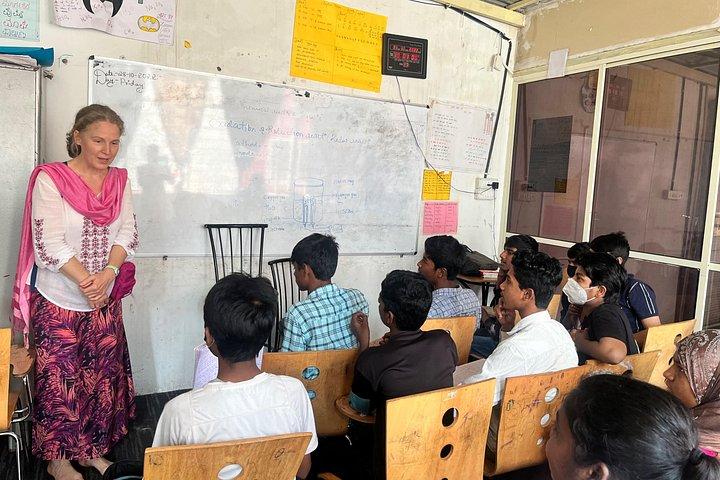 Guided Walk through Bengaluru's Ejipura Slums