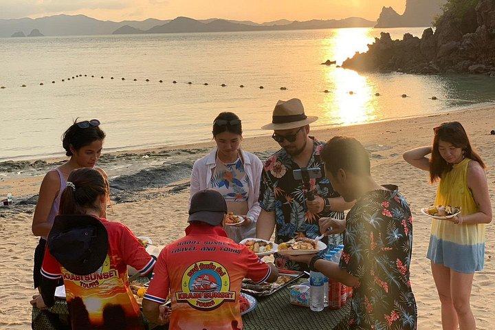 Krabi Hong Islands Sunset Buffet BBQ Dinner
