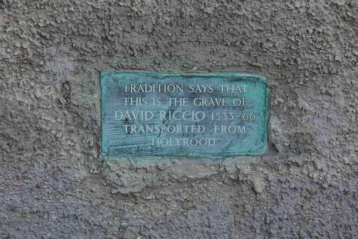 Highlights from the Royal Mile: A Self-Guided Audio Tour