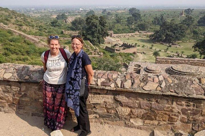 Gita di un giorno ad Abhaneri e Bhangarh – Auto, Guida, Pranzo e Tempio delle Scimmie