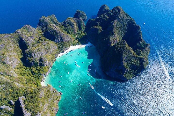 Premium Phi Phi, Maya Bay, Bamboo islands tour Speed Catamaran