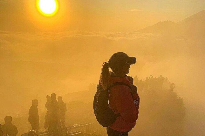 バリ島：ガイド付きプライベート バトゥール山サンライズ トレッキング