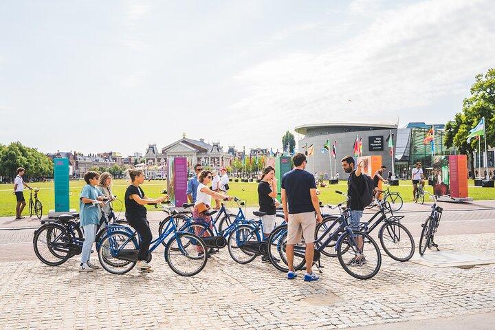 Amsterdam Kleingruppen-Radtour mit optionaler Kanalrundfahrt