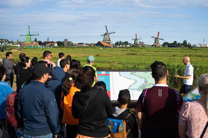 アムステルダムからザーンス、エダム、フォレンダム、マルケンへの日帰り旅行