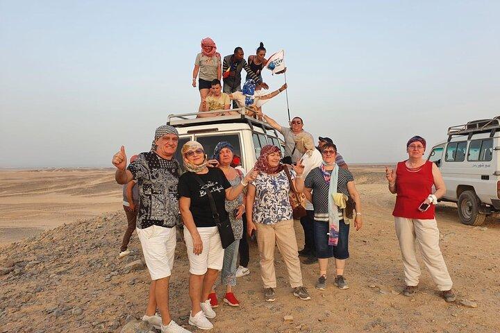Hurghada Mega Safari Bedouin Safari par 4x4 Jeep & Quad Bike & Camel Ride et BBQ