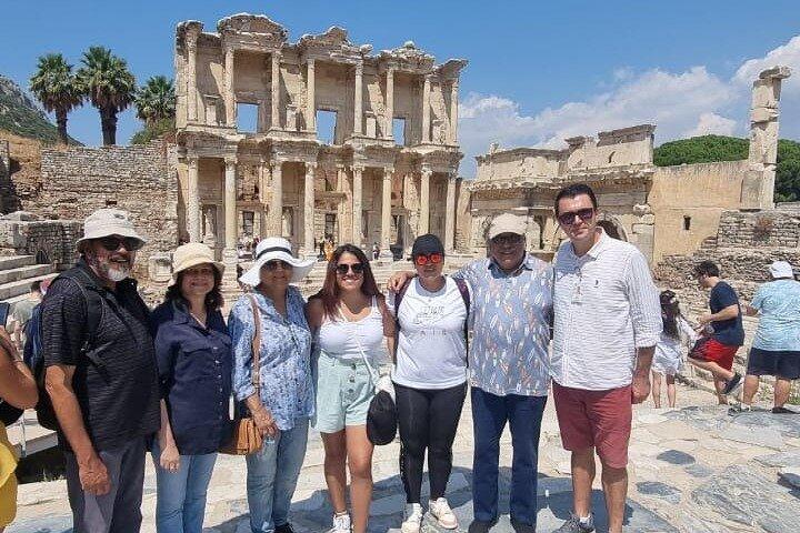 Ephesus Temple of Artemis og Sirince Village Small Group Tour