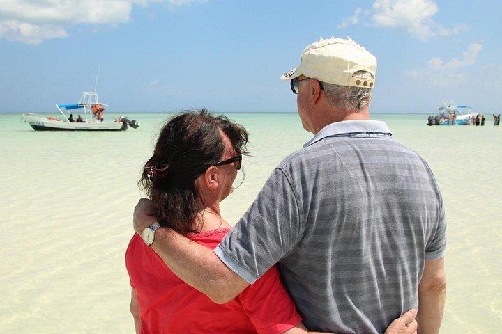Tour guiado de día completo a Isla Holbox desde Cancún