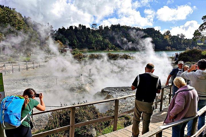 アゾレス サン ミゲル島 | Furnas & Nordeste ランチ付き