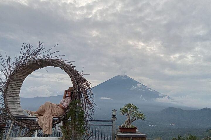 Bali Swing Hot Spring e Cascate Tour guidato privato