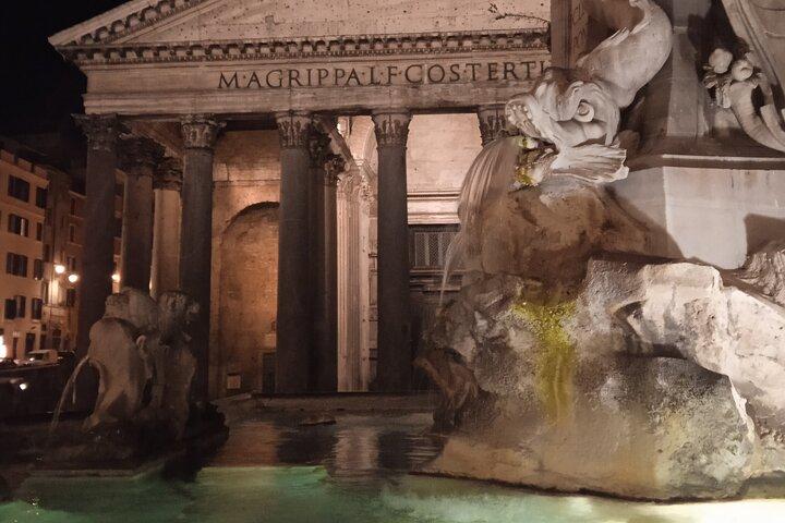 Moonlight Walking Tour im Herzen des kaiserlichen und barocken Roms